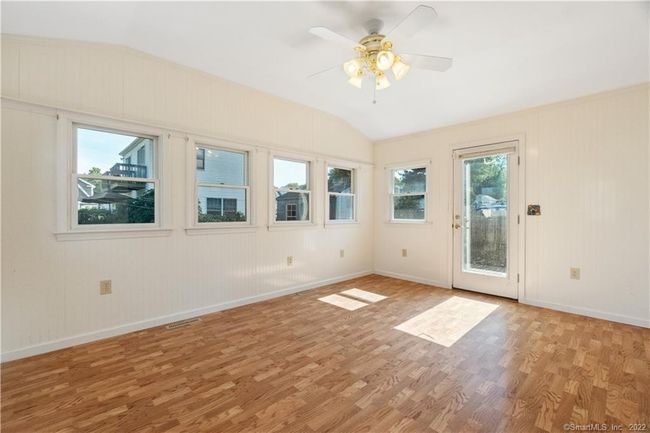 Sunroom | Image 13