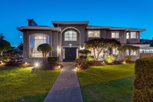 12460 Jensen Dr, Richmond, BC, V6V2R7 | Card Image