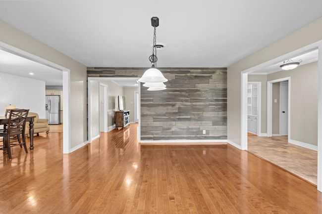 2040 Chevy Chase Ln, House other with 4 bedrooms, 2 bathrooms and 2 parking in Beaumont TX | Image 8