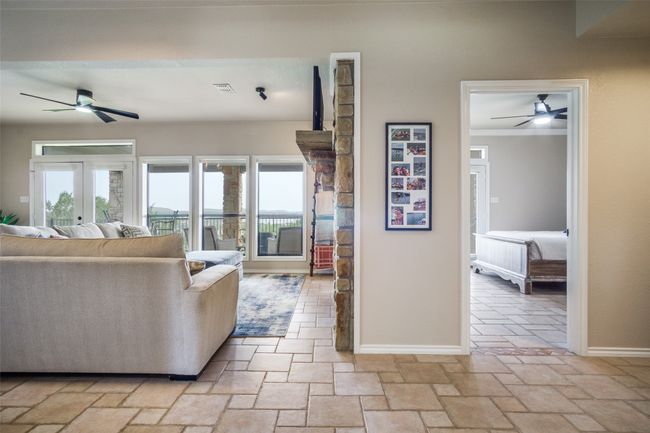 101 Eagle Pt, Condo with 2 bedrooms, 2 bathrooms and null parking in Graford TX | Image 17