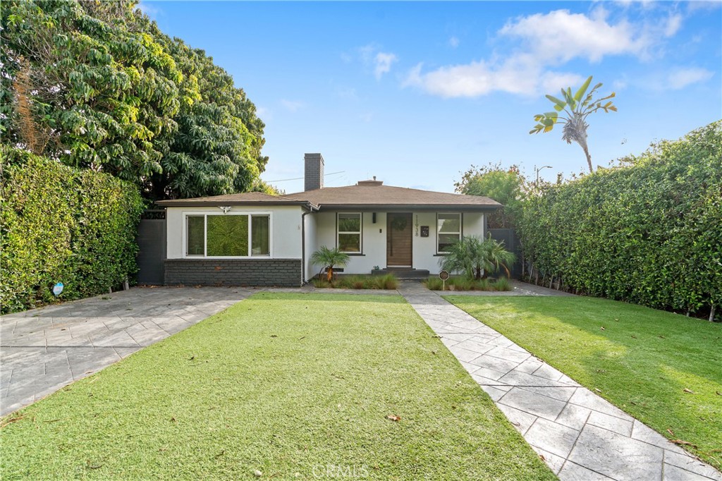 Land in Los Angeles 2