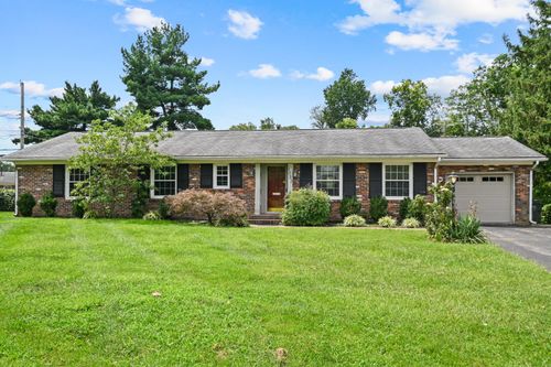 1053 Camellia Dr, Lexington, KY, 40504-3221 | Card Image