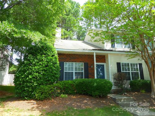 9139 Charminster Ct, Charlotte, NC, 28269-2230 | Card Image