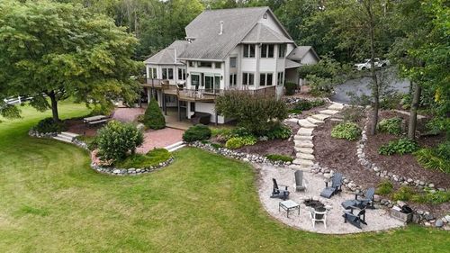 1507 Saint Augustine Road, Erin, WI, 53027 | Card Image