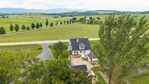 3392 Middlebrook Rd, STAUNTON, VA, 24401 | Card Image