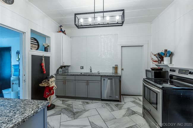 317 E 4 Th St, House other with 3 bedrooms, 1 bathrooms and null parking in Claremore OK | Image 12