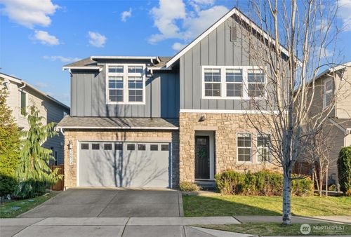 26924 237th Pl Se, Maple Valley, WA, 98038-5040 | Card Image