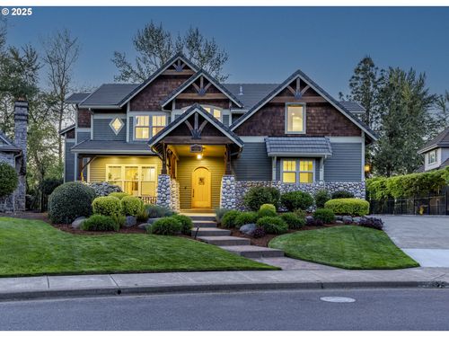 2892 Riverwalk Loop, Eugene, OR, 97401-1505 | Card Image