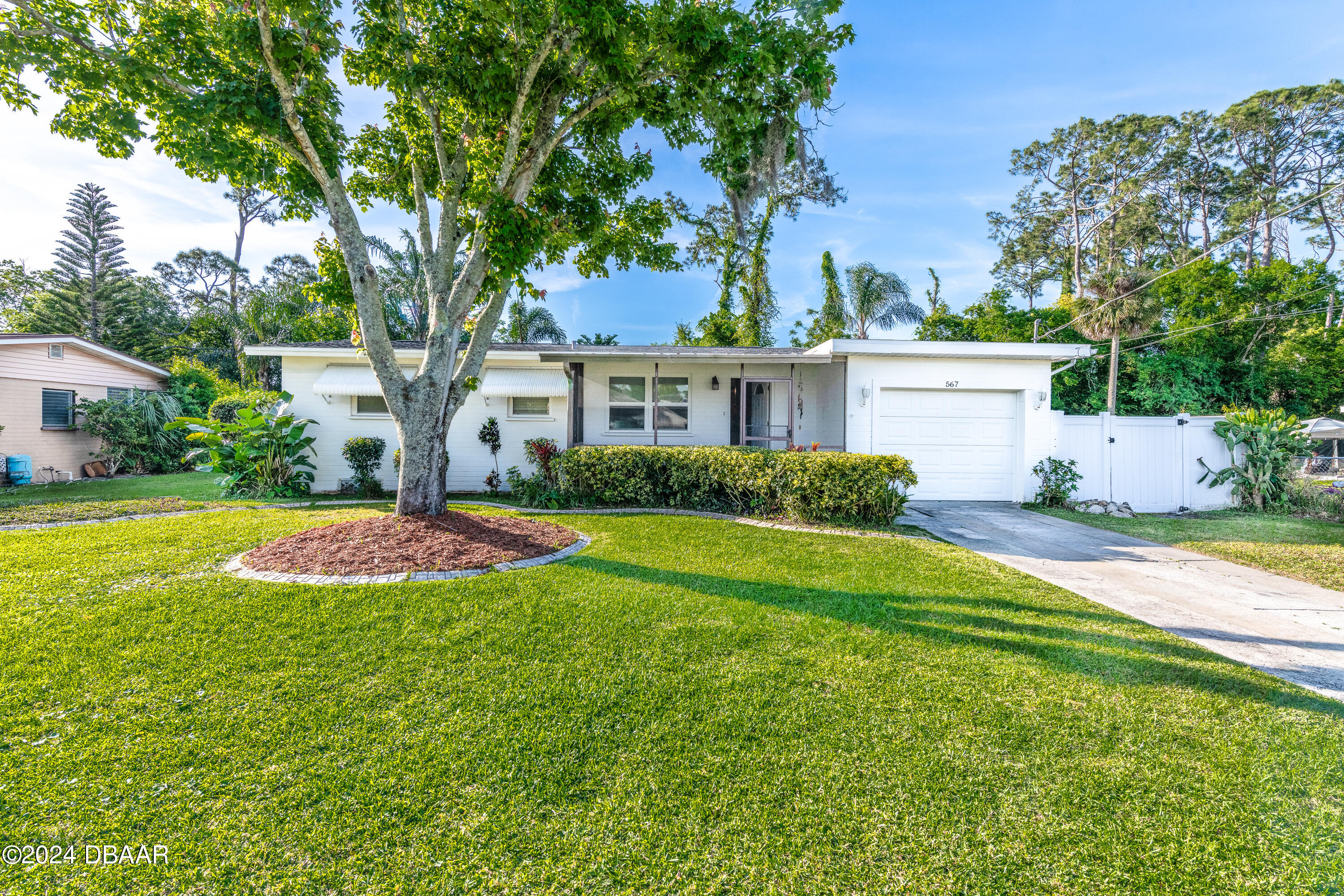 Martha Dr, Daytona Beach, FL 32117