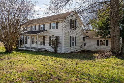 202 Vine St, Loretto, TN, 38469-2153 | Card Image