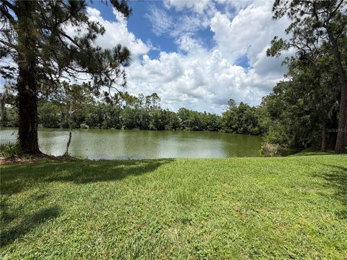 15637 Morning Dr, Lutz, FL, 33559-3284 | Card Image