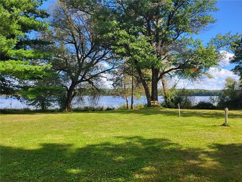 876 E Lake Ln, Osceola, WI, 54020-4517 | Card Image