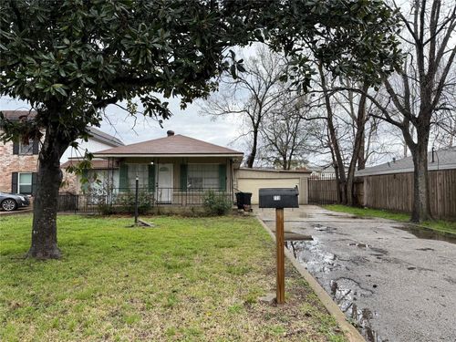 773 Lucky St, Houston, TX, 77088-6301 | Card Image