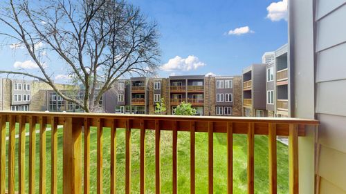 unit-217-450 Ford Rd, Saint Louis Park, MN, 55426-4801 | Card Image