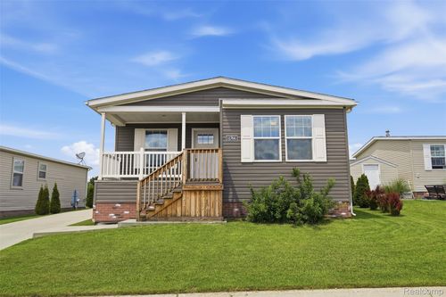 11766 Cedarbrook Dr, South Lyon, MI, 48178-6644 | Card Image