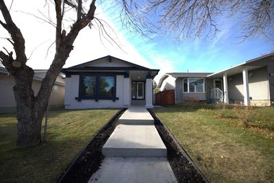 360 Templeside Cir Ne, House other with 4 bedrooms, 2 bathrooms and 2 parking in Calgary AB | Image 1