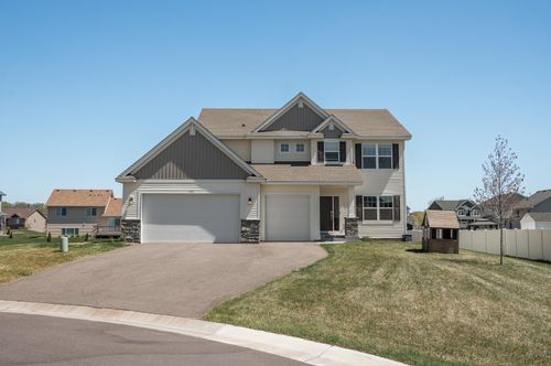 104 Hummingbird Way, Delano, MN, 55328-1000 | Card Image