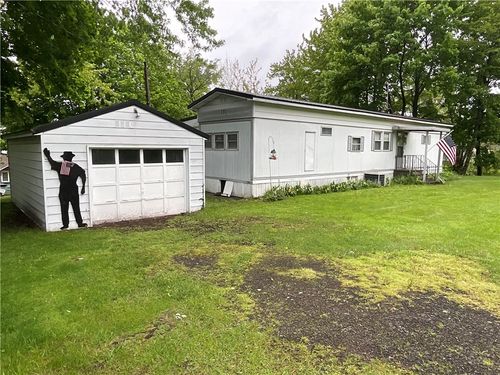 14785 Cayuga St, Sterling, NY, 13156-3204 | Card Image