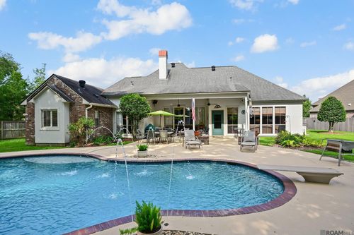 9417 Homestead Dr, Baton Rouge, LA, 70817 | Card Image