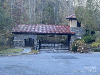 Ventana Secured Entry Gate | Image 2