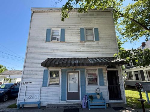 601 & 601 1/2 North Ave, Elkins, WV, 26241-3622 | Card Image