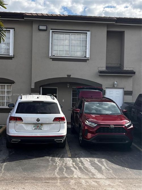 unit-107-8000 W 28th Ct, Hialeah, FL, 33018-7273 | Card Image