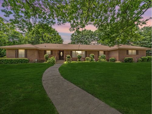 106 Richmond Dr, Waxahachie, TX, 75165-2030 | Card Image