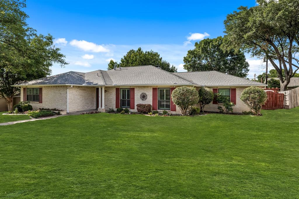 Hunters Ridge Dr, Dallas, TX 75248