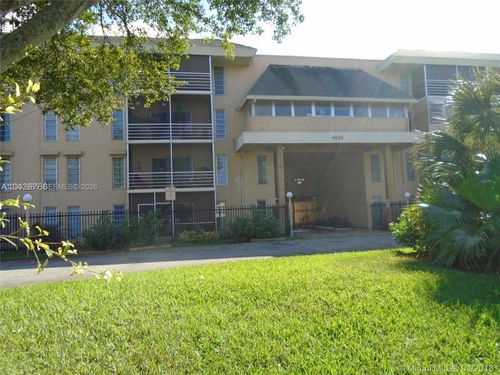 429-4848 Nw 24th Ct, Lauderdale Lakes, FL, 33313-3334 | Card Image