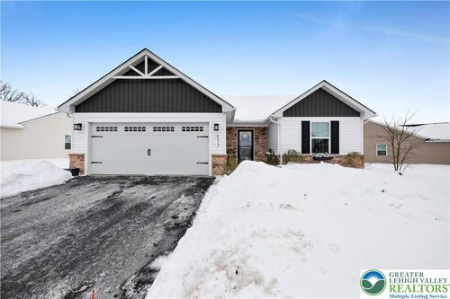 4210 Mimosa Ln, Whitehall, PA, 18052-2545 | Card Image