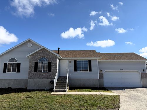 2959 S Sunoak Cir, West Valley City, UT, 84128-7164 | Card Image