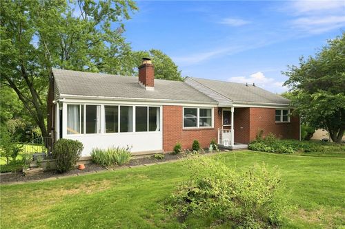 11 Reichold Rd, Mccandless, PA, 15090 | Card Image