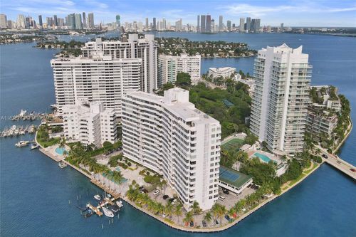 apt-211-20 Island Ave, Miami Beach, FL, 33139-1316 | Card Image