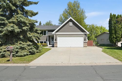 4466 W 131st St, Savage, MN, 55378-1689 | Card Image