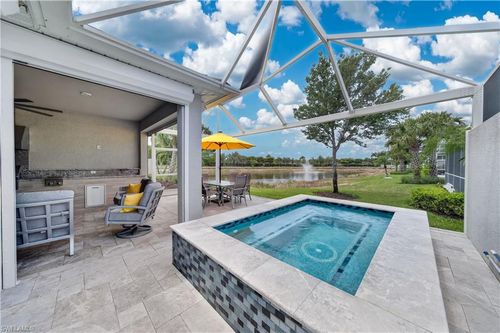 20014 Parrot Key Ct, ESTERO, FL, 33928-4037 | Card Image