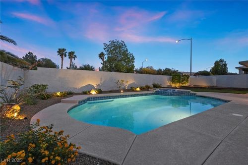 2647 Hourglass Dr, Henderson, NV, 89052-2868 | Card Image