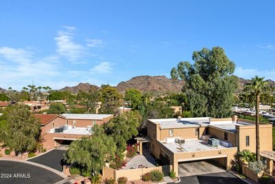 1 - 10407 N 10 Th Place, Townhouse with 2 bedrooms, 2 bathrooms and null parking in Phoenix AZ | Image 2