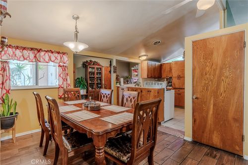 3430 E Poppy St, Long Beach, CA, 90805-3849 | Card Image