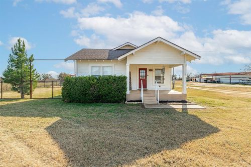 691 Lincoln Drive, Stephenville, TX, 76401 | Card Image