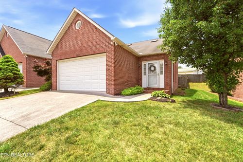 8624 Constance Way, Knoxville, TN, 37923 | Card Image