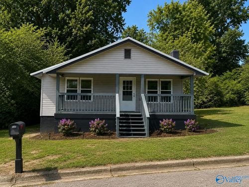 509 Chester St, Gadsden, AL, 35904-2303 | Card Image