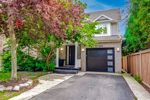 2183 Birchleaf Lane, Burlington, ON, L7L6G8 | Card Image