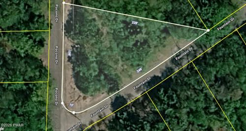 215 Fountain Dr, Newfoundland, PA, 18445 | Card Image