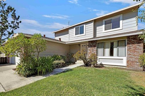 725 Little Foot Dr, Fremont, CA, 94539-6691 | Card Image