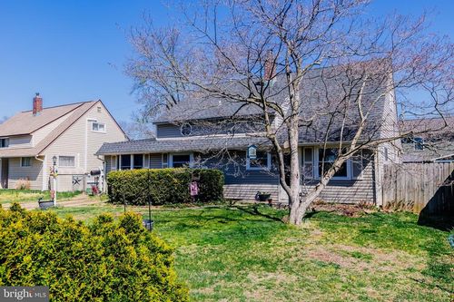 58 Nearwood Ln, LEVITTOWN, PA, 19054-3806 | Card Image