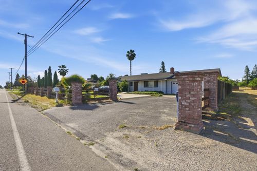6845 Camellia Drive, Atwater, CA, 95301 | Card Image
