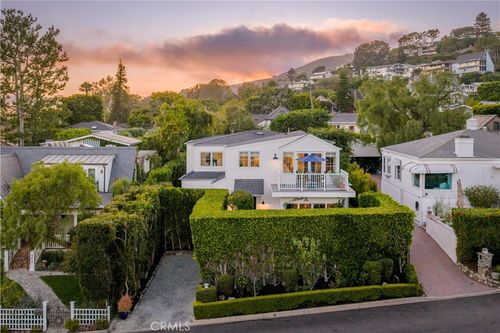 472 Holly St, Laguna Beach, CA, 92651-1747 | Card Image