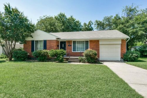 3938 Valley Ridge Rd, Dallas, TX, 75220-1828 | Card Image