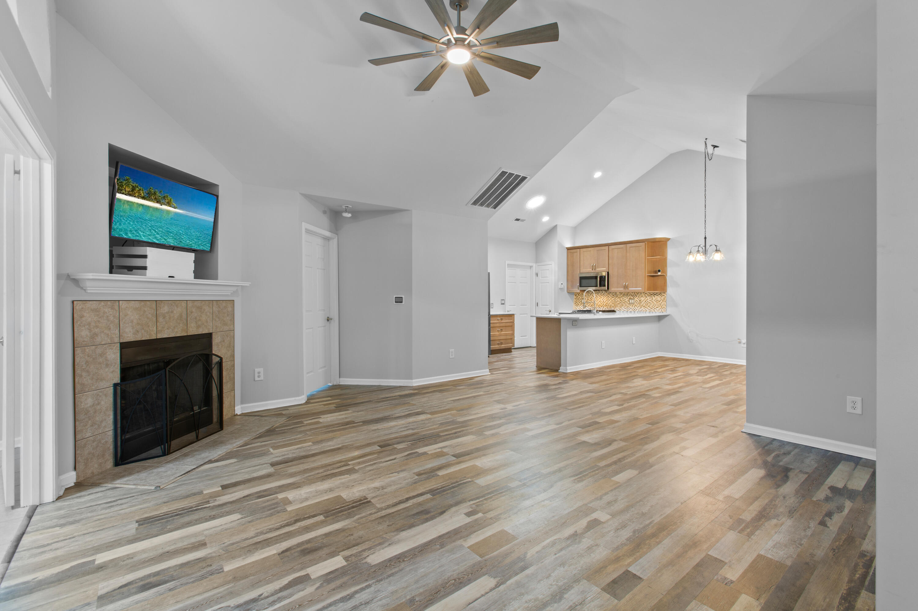 Residential in North Charleston 4