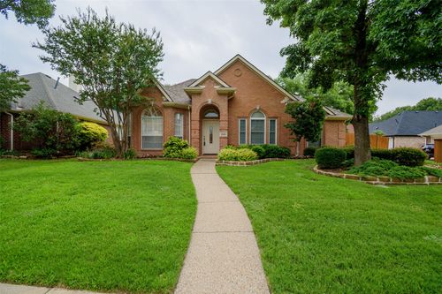 4828 Holly Berry Dr, Plano, TX, 75093-7334 | Card Image